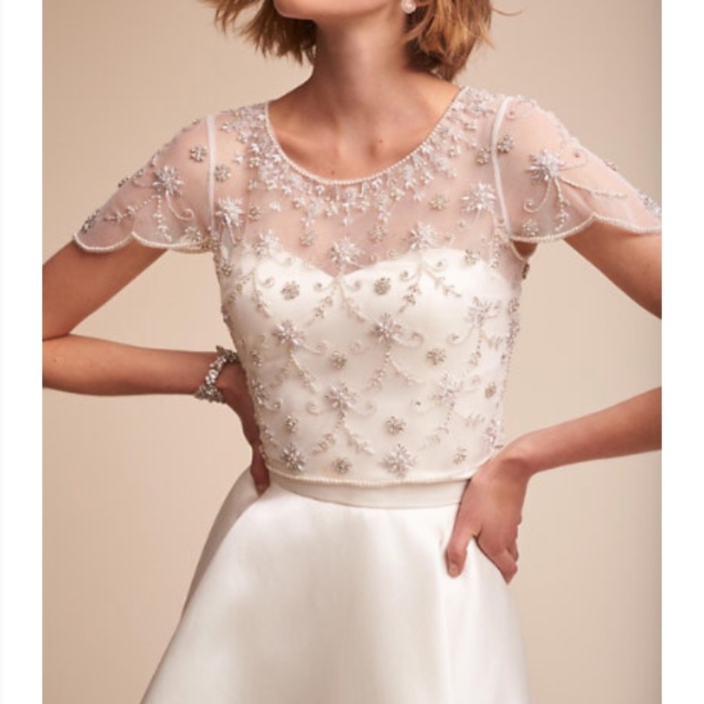 -BHLDN Elianne wedding topper size Large
